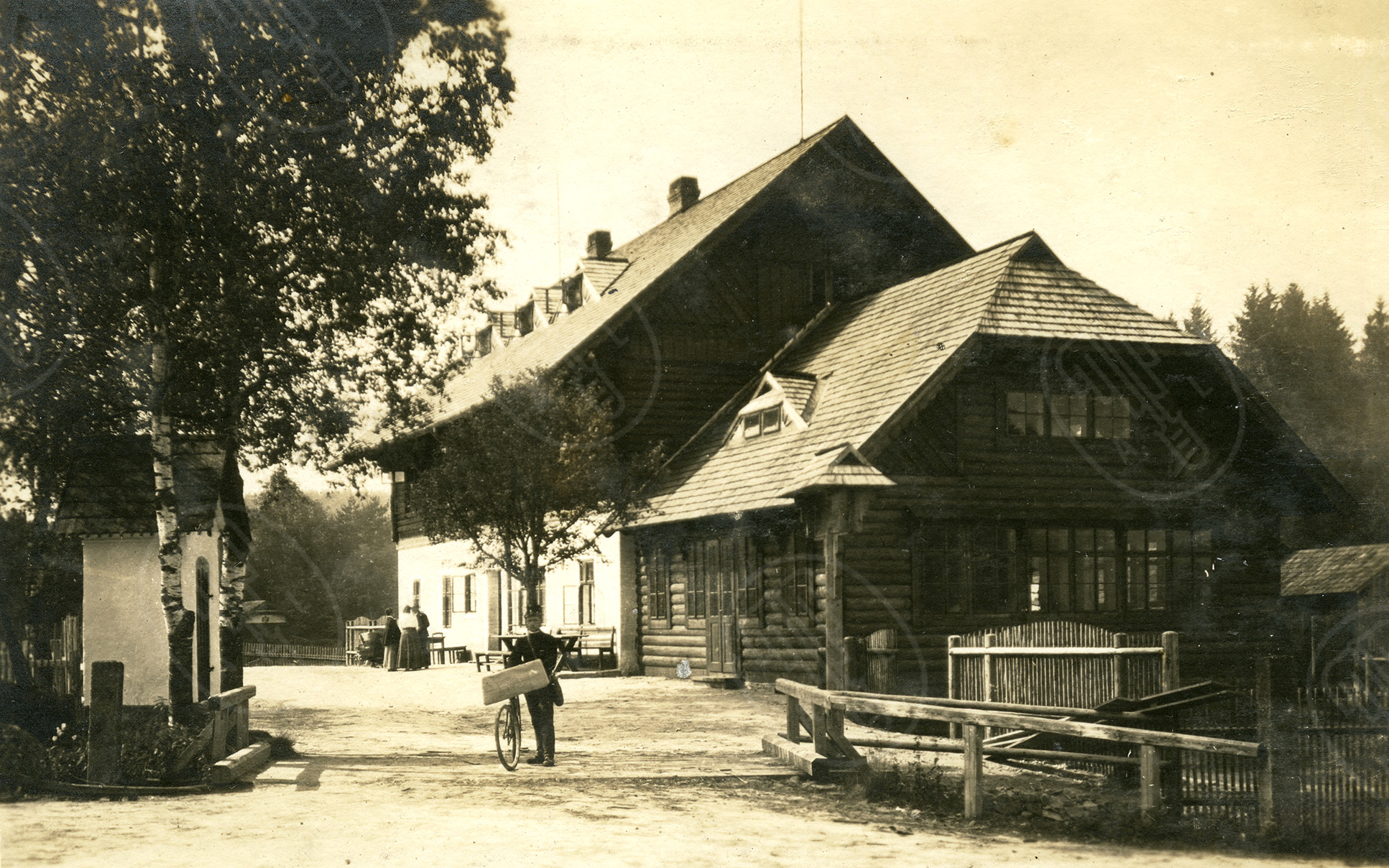 Hostinec U Pstruha ve Stožci. Sbírka Musea Fotoatelier Seidel.